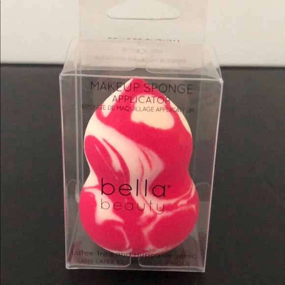 BELLA BEAUTY Other - BELLA BEAUTY MAKEUP SPONGE APPLICATOR BNIB